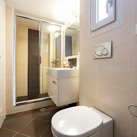 Holiday home Ramnos House