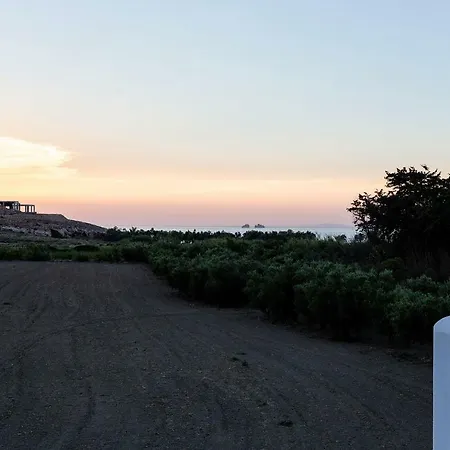 Holiday home Ramnos House Parasporos
